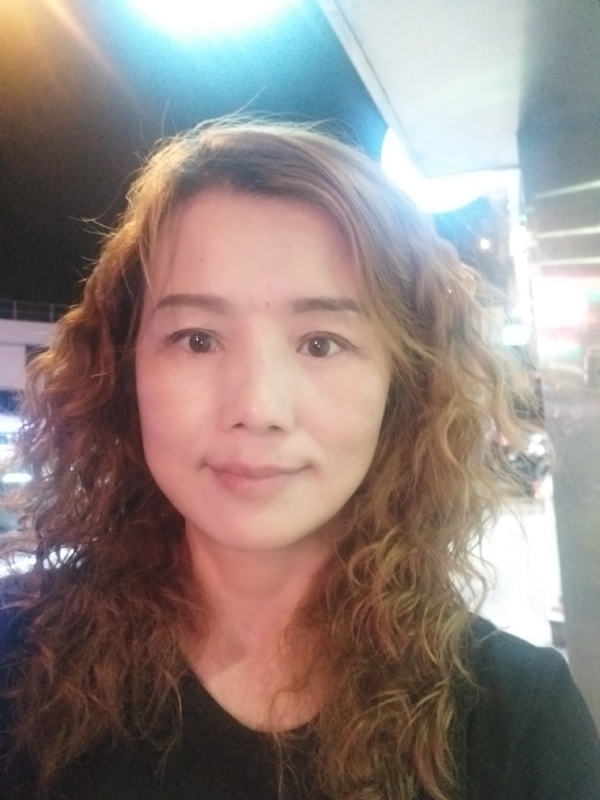 雪儿的第一张照片--九龙中老年相亲网