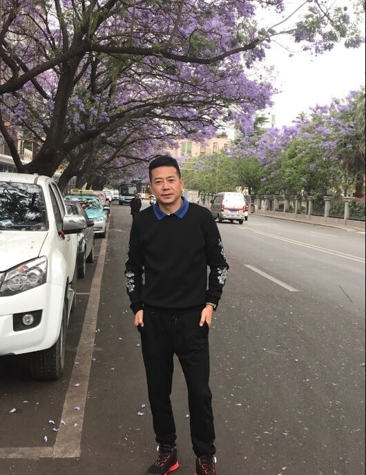 宁静致远的第一张照片--九龙中老年相亲网