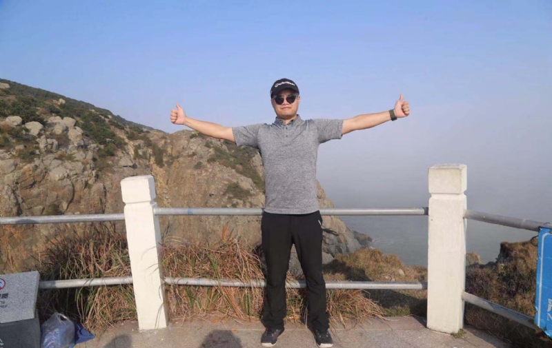 何当重相见的第一张照片--九龙中老年相亲网