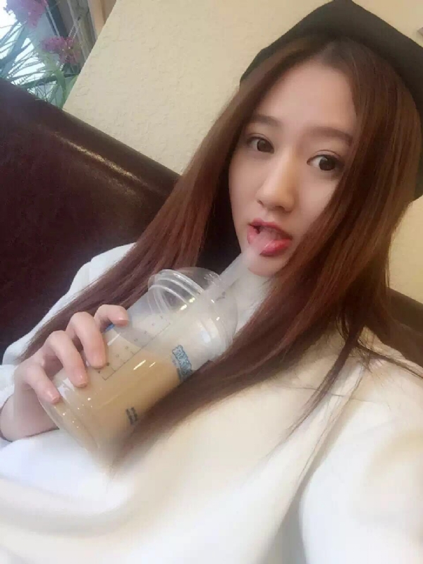 姚瑶的第一张照片--九龙中老年相亲网