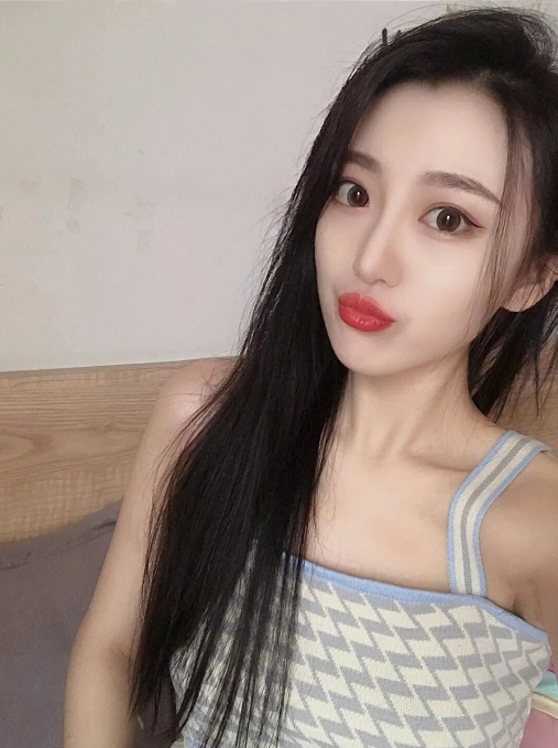 倩倩的第一张照片--九龙中老年相亲网
