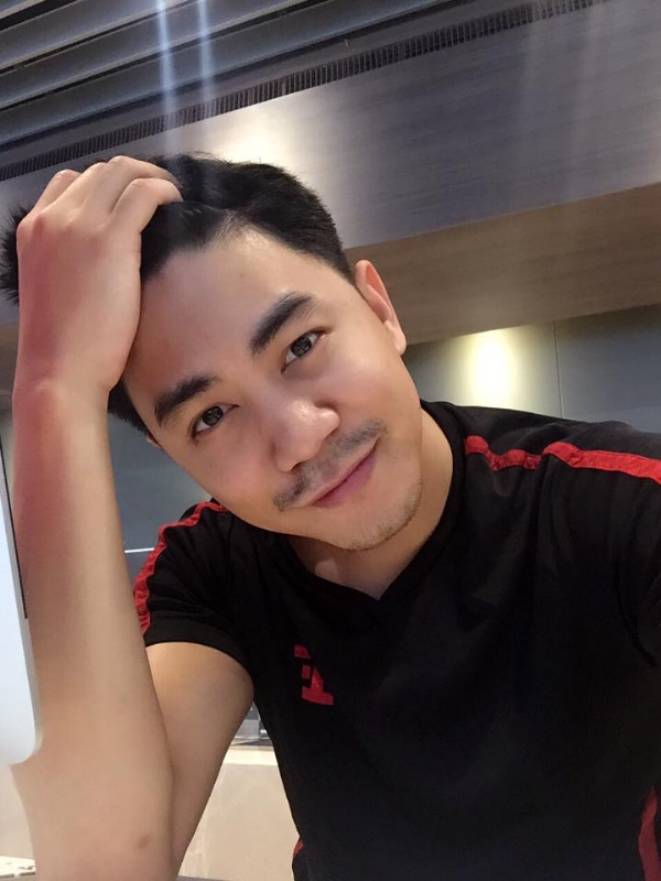 李的第一张照片--九龙中老年相亲网