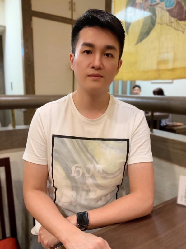岁月流逝的第一张照片--九龙中老年相亲网