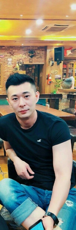 在路上cb的第三张照片--九龙中老年相亲网