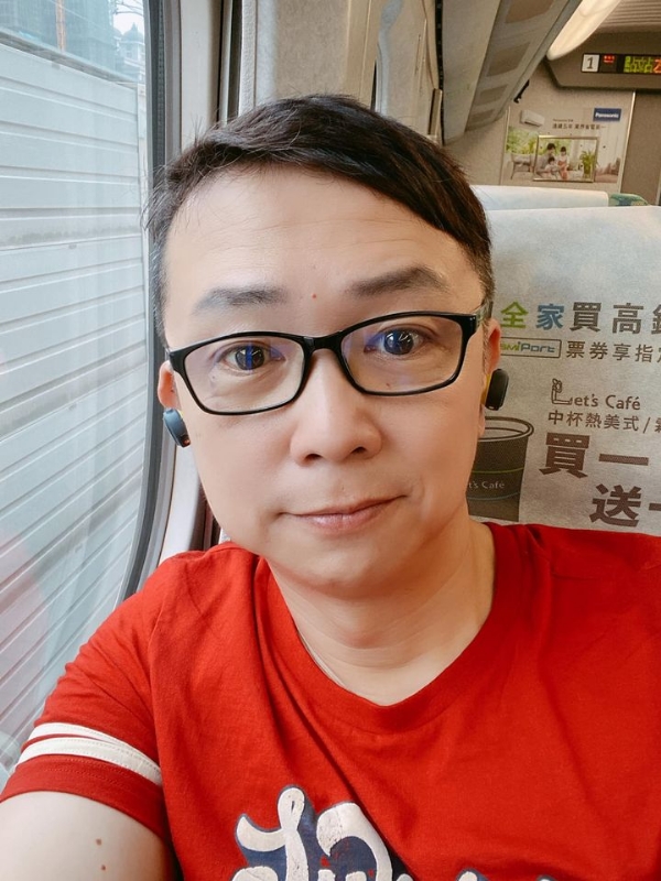 陈道明的第一张照片--九龙中老年相亲网