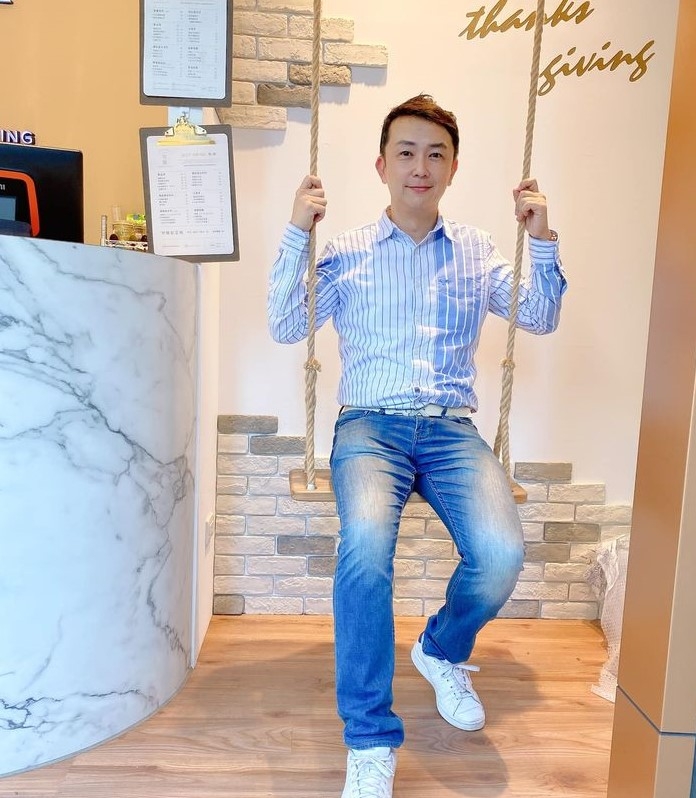 陈道明的第四张照片--九龙中老年相亲网