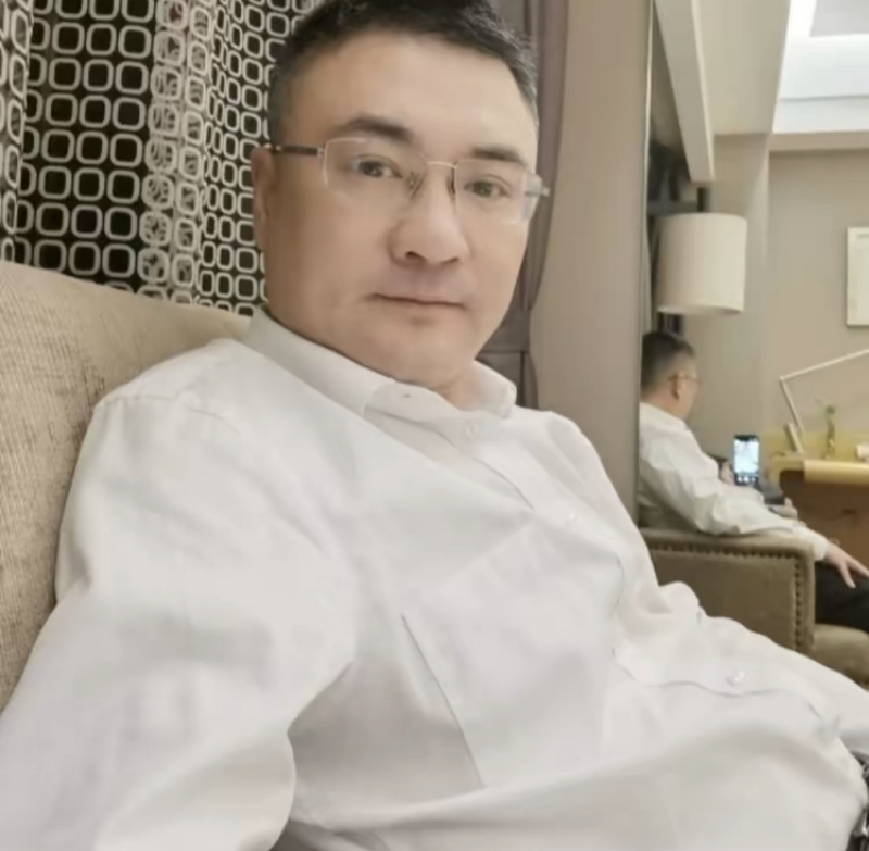 追逐的第二张照片--九龙中老年相亲网