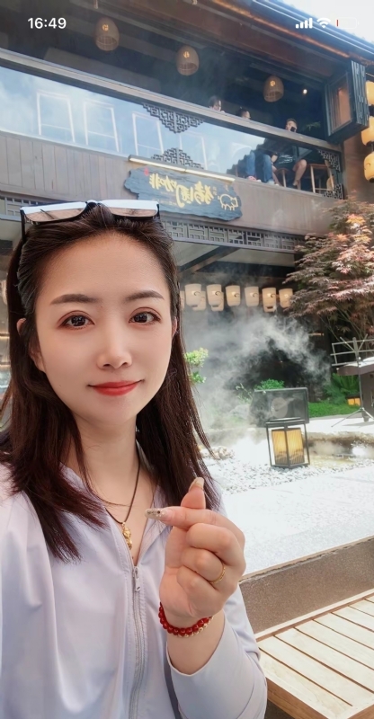 简单生活的第一张照片--九龙中老年相亲网