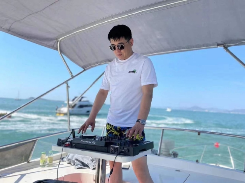 魔盒的第一张照片--九龙中老年相亲网