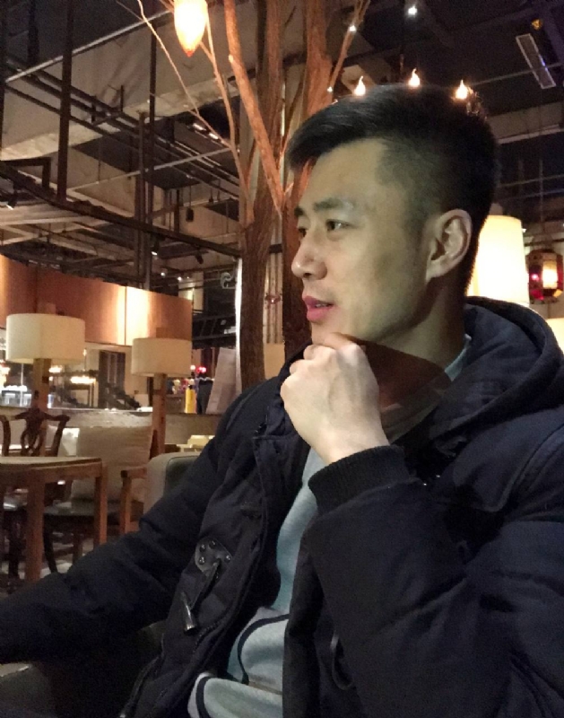 往事随风飘散的第一张照片--九龙中老年相亲网