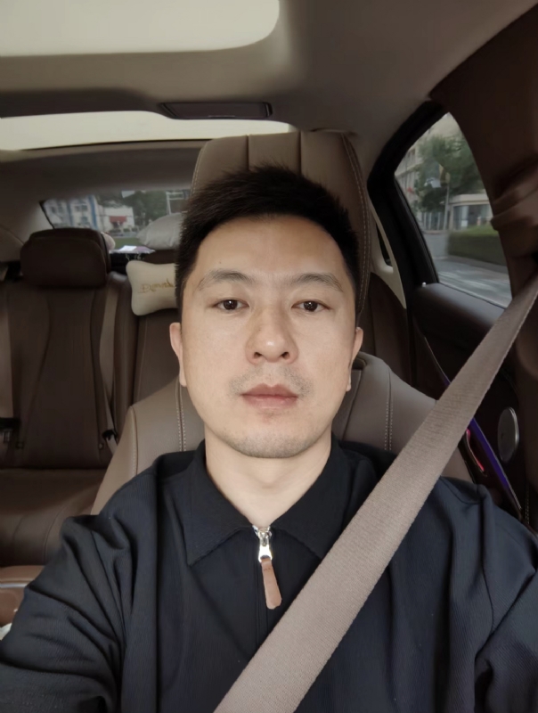 Jason的第一张照片--九龙中老年相亲网