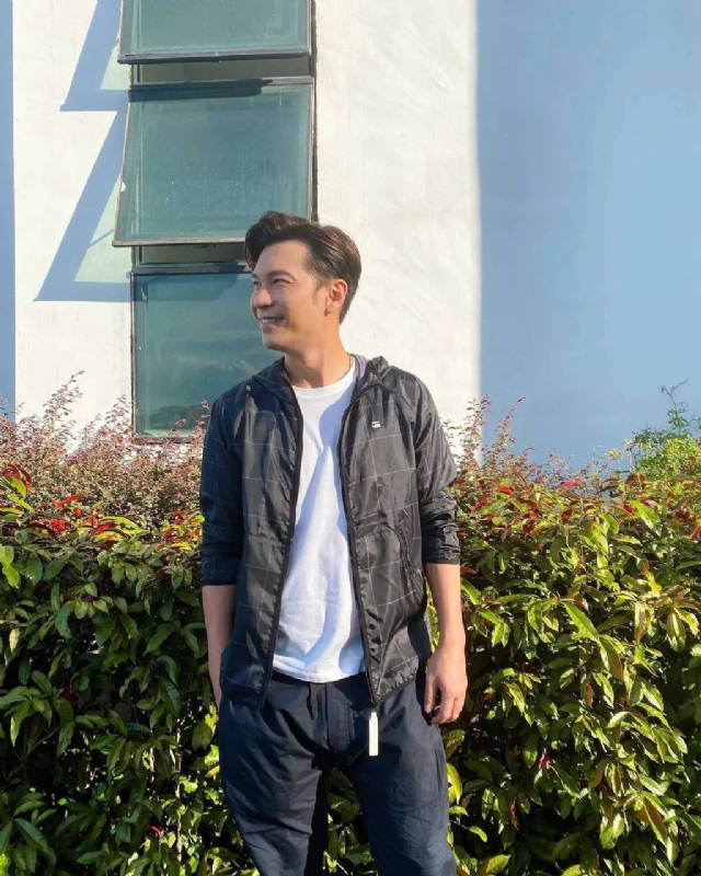 林硕的第一张照片--九龙中老年相亲网